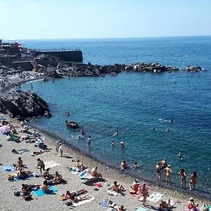 casetta-sopra-il-mare.hotelitalianriviera.com/